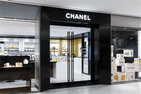 chanel in ottawa|Boutiques and authorized CHANEL retailers Ottawa .